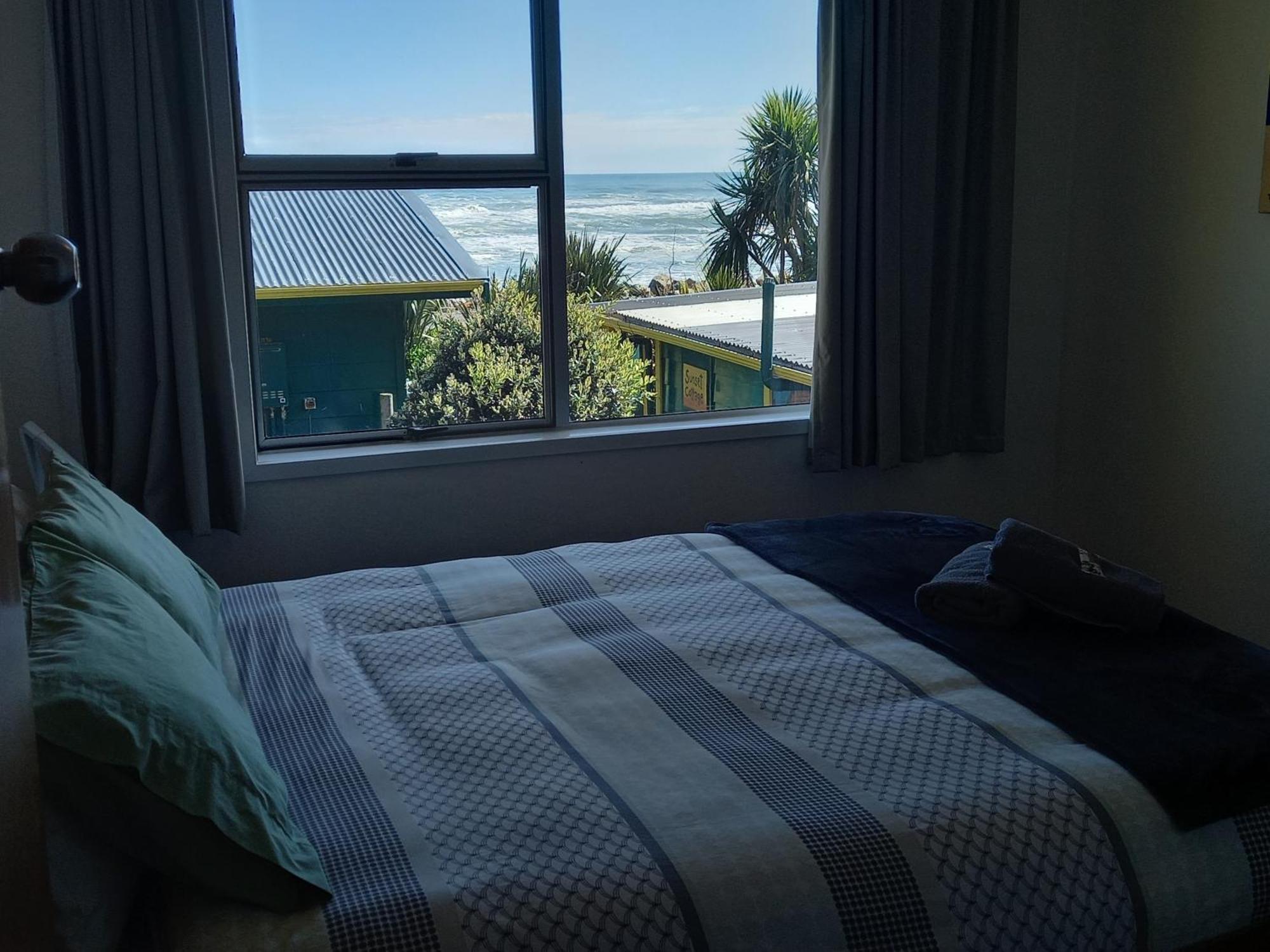 Punakaiki Beach Hostel Ngoại thất bức ảnh
