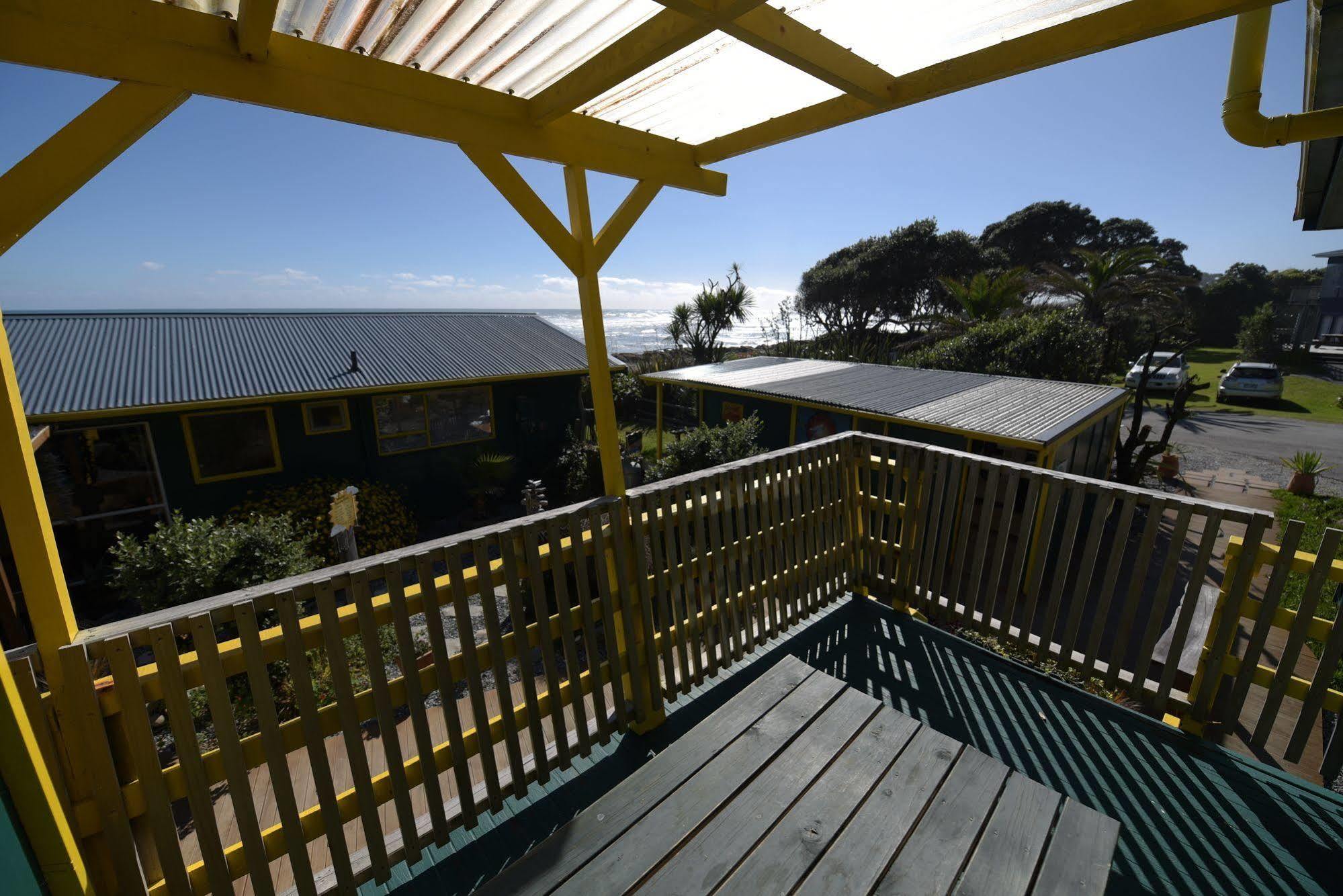 Punakaiki Beach Hostel Ngoại thất bức ảnh