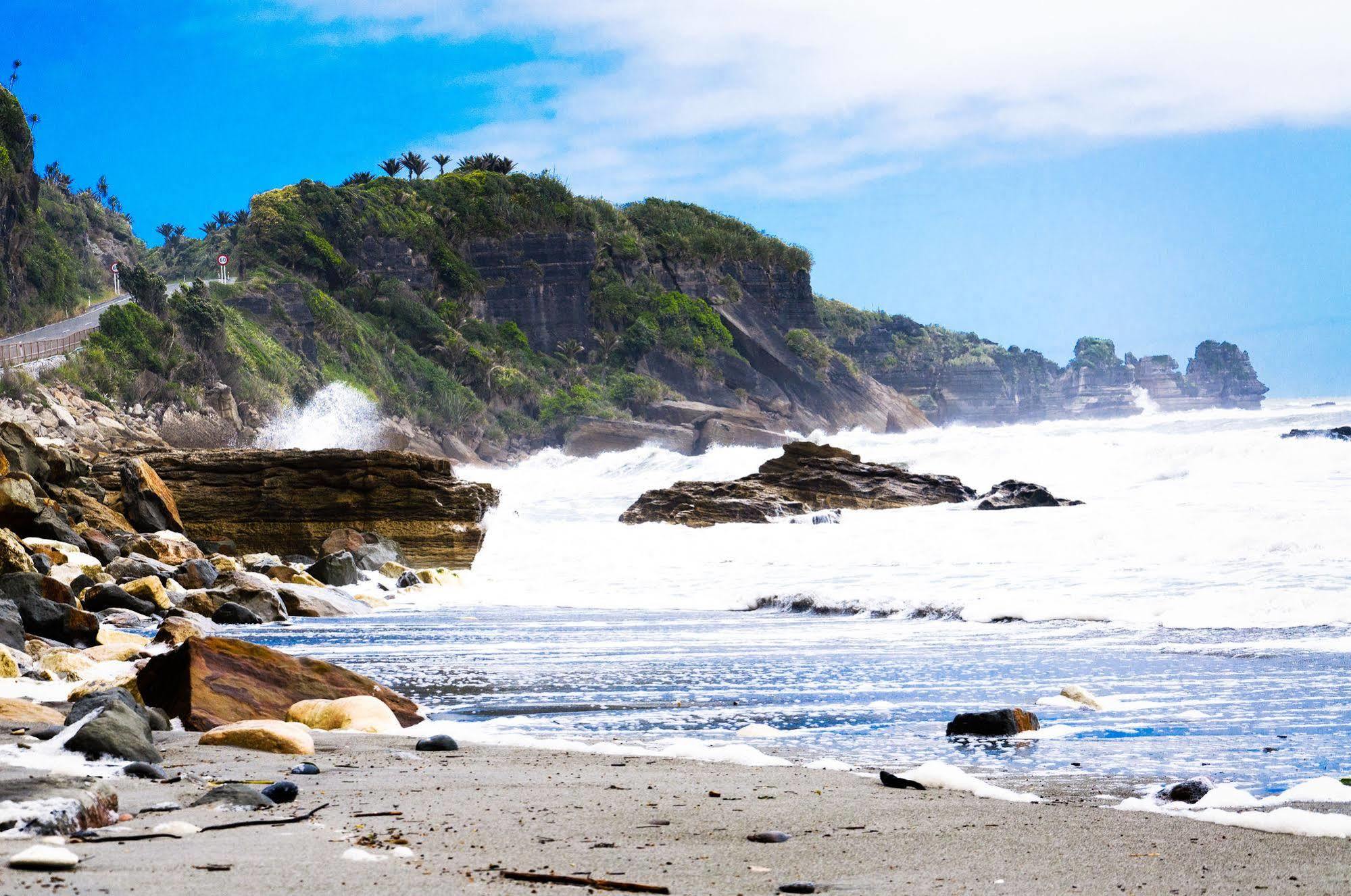 Punakaiki Beach Hostel Ngoại thất bức ảnh