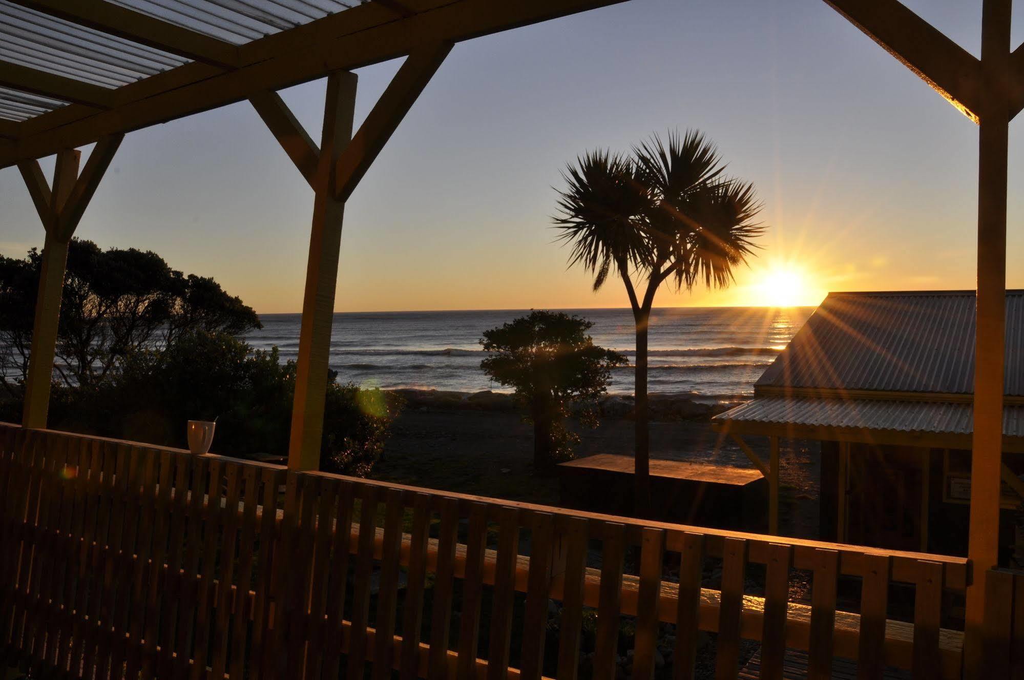 Punakaiki Beach Hostel Ngoại thất bức ảnh